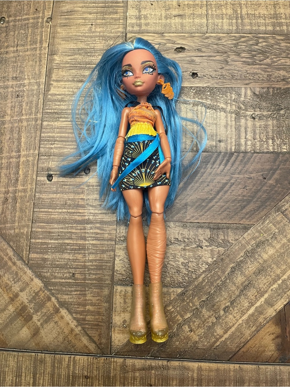 Monster High G3 Skulltimate Secrets Fearidescent Cleo de Nile Doll